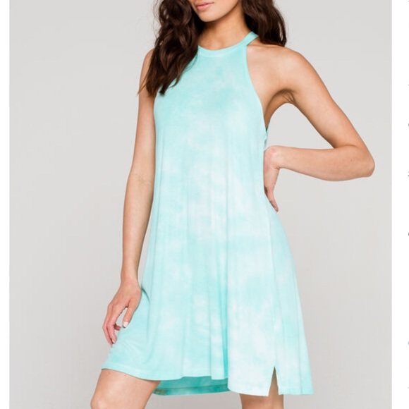 Salt Life Dresses & Skirts - HP! NWT Salt Life Cosmo Tie Dye Dress